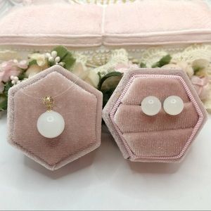 18K  Solid Gold Nature white Jade Pendant earrings set